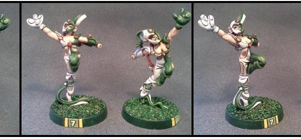 Wood Elf Catchers Blood Bowl by Lou Rollins