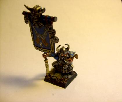 Dwarf Banner Bearer by Ministry of Paint