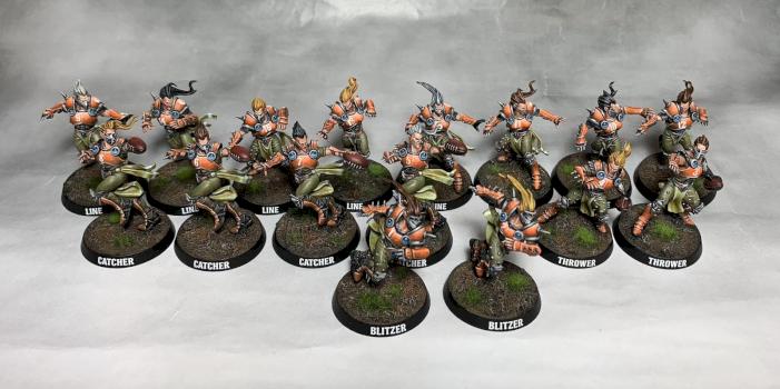 Elven union team for Bloodbowl by Pixmen