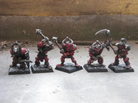 Guerriers de Khorne // Khornate Chaos Warriors by slaaneshchild