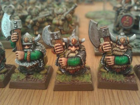 Dwarf warriors by millarm