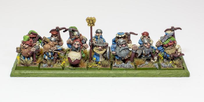 Dwarf Crossbowmen by tomy