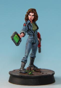 Science Officer Helen Salinger (Bombshell miniatures) by Astorderire