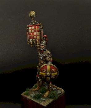 Byzantine standard bearer by dimgall