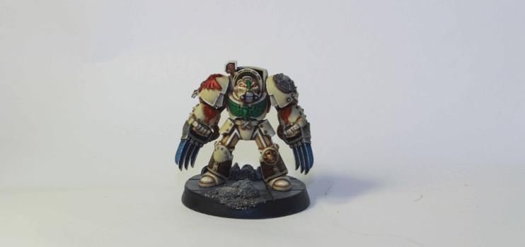 Deathwing Terminator with Lightning Claws by Brushes and boltguns