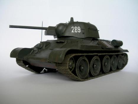 T34 '41 Scale 1/35 by StringSwe