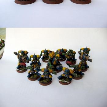 Blood Bowl Orcs by Lone Lemming