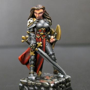 Finari Female Crusader - Reaper Miniatures by Galdon