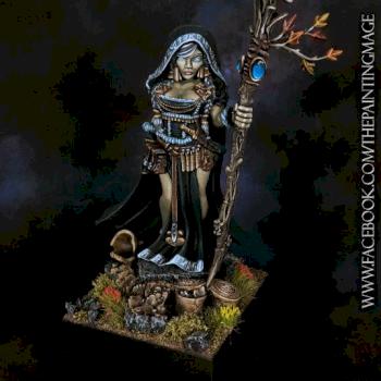 Goddess of Magic (Reaper frost giant queen, with conversions) by miniking