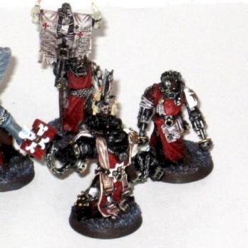 Black Templars Chaplain Grimalus and Retinue by capt. Loken