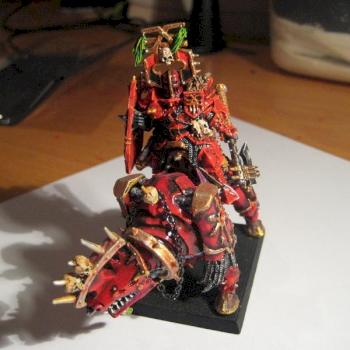 Khorne Lord on Juggernaught by kermorvan