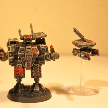 Tau XV8 Crisis Battlesuit by Monkkeystew