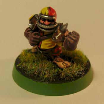 Blood Bowl Halfling by pudding