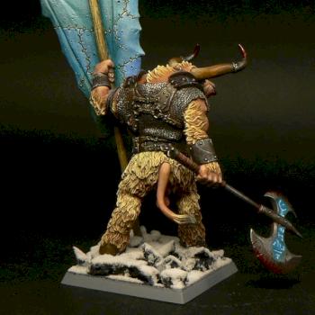 Kaastaruk, Skull-Bearer of the Tarvax by deadfishpainting