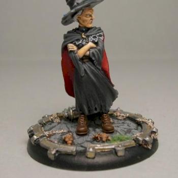 Discworld Miniatures Esme Weatherwax by Bozo