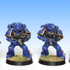 Space Marines with bolters by Alexi Z Studio