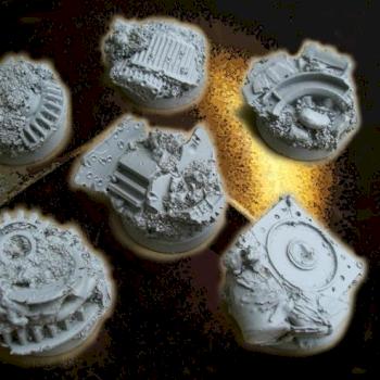 25mm  bases 40k Trash Factory by philydorf