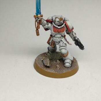 Space Marine Primaris Lieutenant by Funky.k0ng