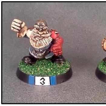 Blood Bowl Dwarf Runners by Lou Rollins