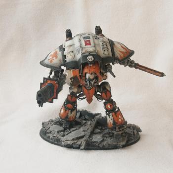 Imperial Knight Titan House Lannister by Tim from Tau of War