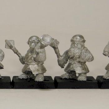 BOOD-WARGAMES.MINIATURES DWARVES WARRIORS WITH MACE by bood-war.miniatures