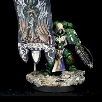 DARK ANGELS PRIMARIS ANCIENT WITH CHAPTER STANDARD by bevulf