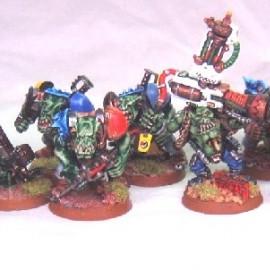 Ork Dethskullz lootaz with Mekboy (KFF) and ammo grots. by Dazkhull