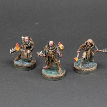 Mordheim Witch Hunter Zealots by dicker koenig