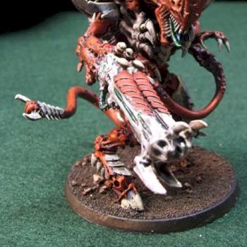 Hive Tyrant to Carnifex Conversion by Frakktal