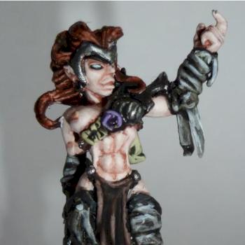 Mordheim - Fallen Witch Hunters - Female Flagellant / Possessed by Kurgan