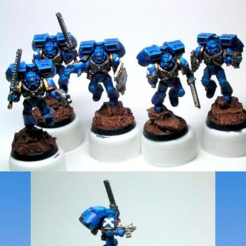 Ultramarines Assault Squad by miniDrake