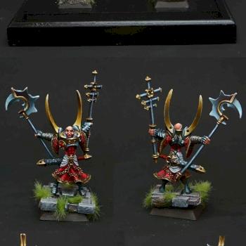 Cairn & Icon-Bearer & Griffin Spearmen by HopeRiver