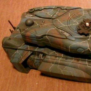 toy conversion 40k tank by moonwhim