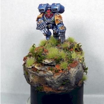 Space Marines Vanguard Veteren with lightning claws by HooY