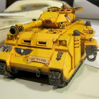 Imperial Fists Predator Destructor by z750