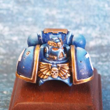 Ultramarine Captain - Relic by PowerhouseMiniatures