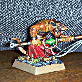 Skaven Master Moulder by WhiskyTrekker