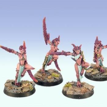 Daemonettes of Slaanesh by leprechaun studio