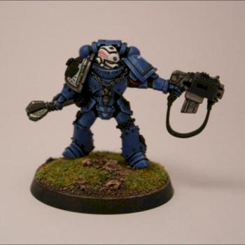 Ultramarines Vet Sgt by fishmunky