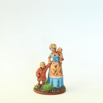 Reaper Miniatures Woman and Child by dlent