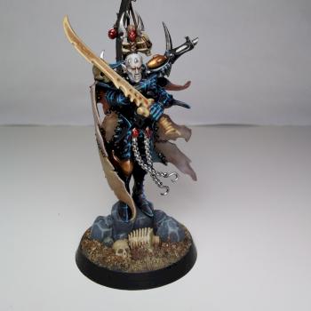 Warhammer 40k Drukhari Archon (front view) by Dad Paints Minis