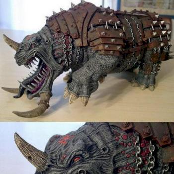 Forge World Gargantuan Squiggoth by Arkon