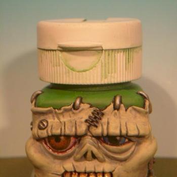 Another Monster Pot from MAOW Miniatures - Monstrous Green by smilie23