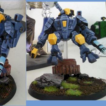 Tau XV89 CRISIS BATTLESUIT by Karrandras