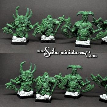 Evil Dwarves - greenstuff - hand sculpted by Scibor