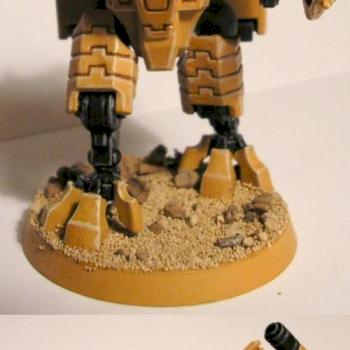 Tau Battlesuit by Paradox