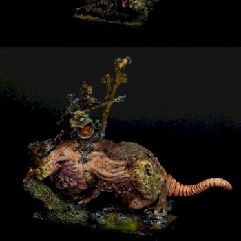 SKAVEN WARLORD ON BROOD HORROR by Fantasy Weapon