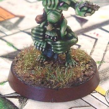 Snifl & Snot (Snotling BloodBowl players) by Squiggoth