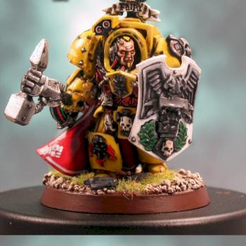 Imperial Fists Captain Darnath Lysander by Home Of CadaveR