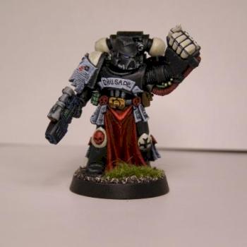 Black Templar Space Marine by brassangel